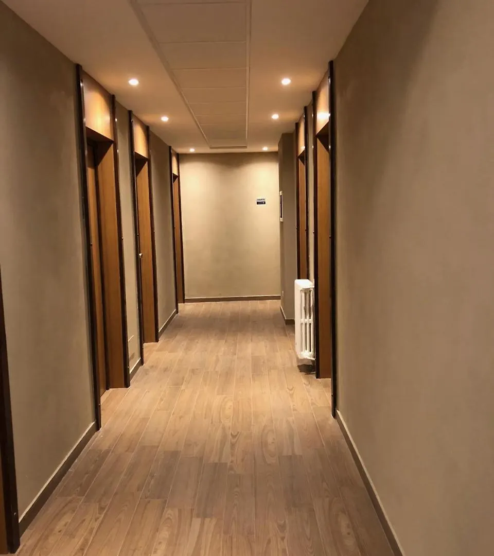 Albergo Corvetto Corso Lodi Milano 0*,